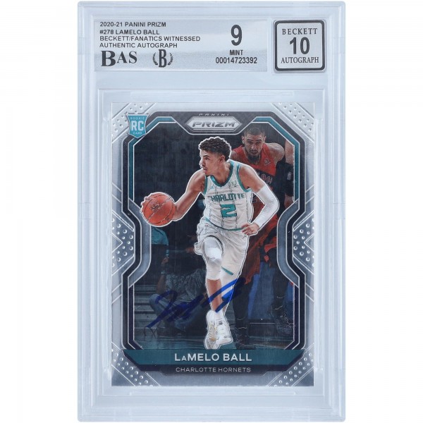 Autographed Charlotte Hornets LaMelo Ball 2020-21 Panini Prizm #278 Beckett Witnessed Authenticated 9/10 Rookie Card - 14723392