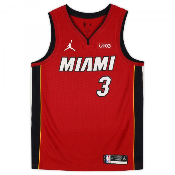 Игровая джерси Autographed Miami Heat Dwyane Wade Fanatics Authentic Red Jordan Brand 2020-21 Statement Swingman with NBA Top 75 Inscription