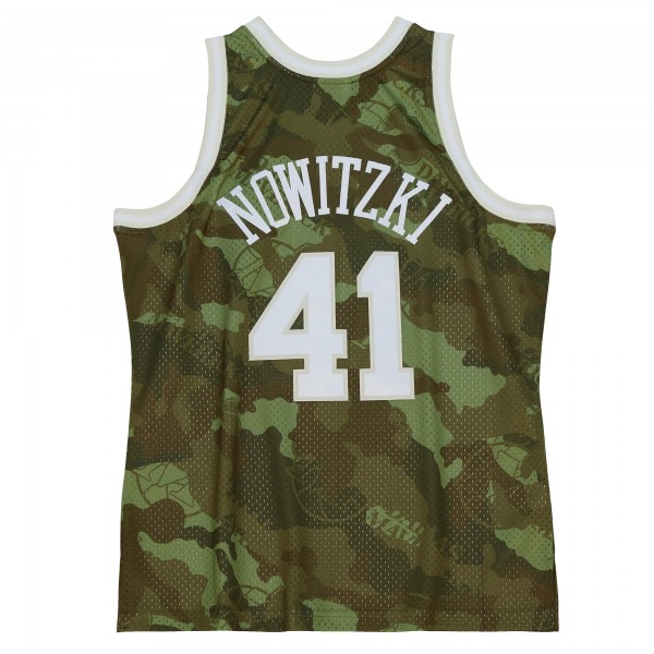 Игровая форма  Dirk Nowitzki Dallas Mavericks Mitchell & Ness Hardwood Classics 1998/99 Ghost Green Swingman - Camo