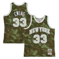 Игровая форма  Patrick Ewing New York Knicks Mitchell & Ness Hardwood Classics 1991-92 Ghost Green Swingman - Camo