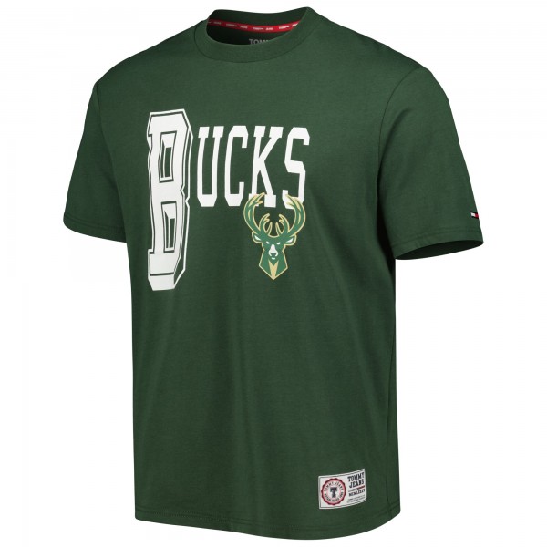 Футболка Milwaukee Bucks Tommy Jeans Mel Varsity - Hunter Green