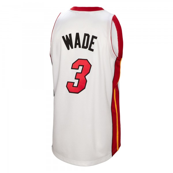 Miami Heat Dwyane Wade Mitchell & Ness White 2005-06 Authentic Player Jersey