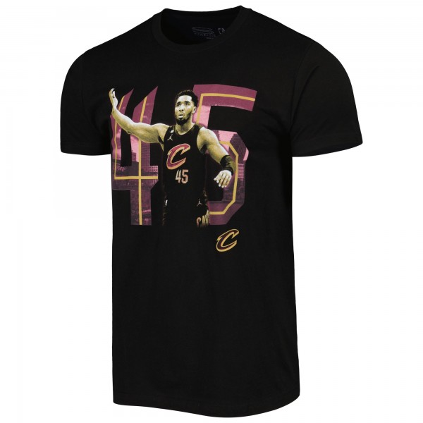 Футболка Donovan Mitchell Cleveland Cavaliers Stadium Essentials Unisex Player Skyline - Black