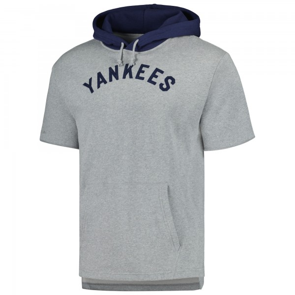 New York Yankees Mitchell & Ness Heather Gray Postgame Short Sleeve Pullover Hoodie