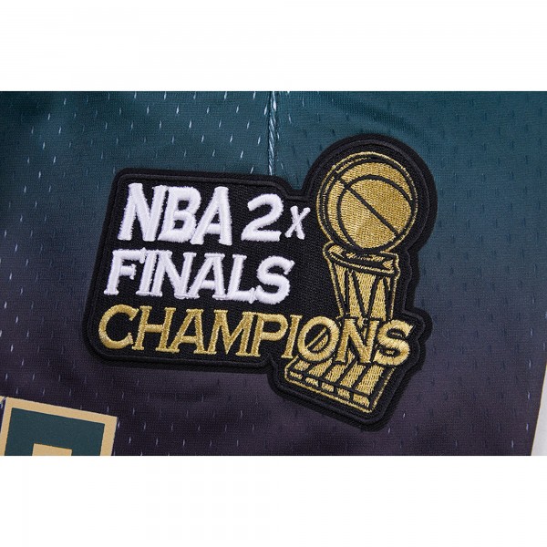 Шорты Milwaukee Bucks Pro Standard Ombre Mesh - Black/Hunter Green