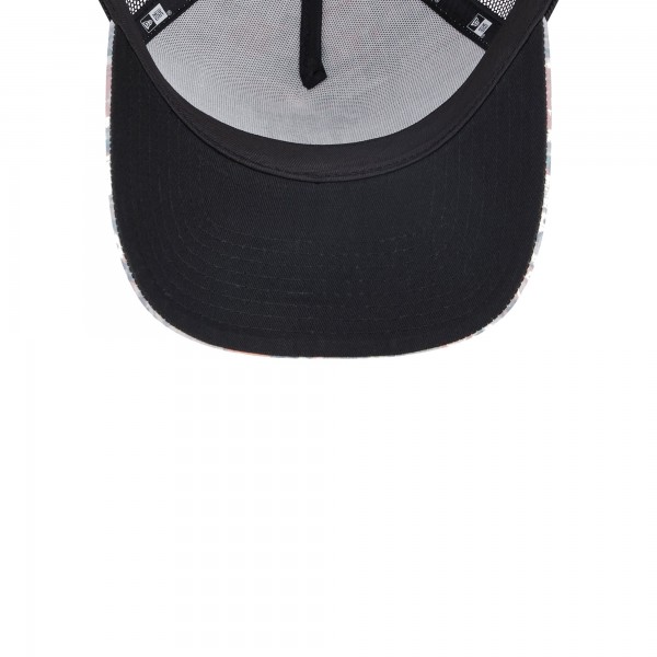 Бейсболка Manchester United New Era Black Glitch All Over Print E-Frame Trucker