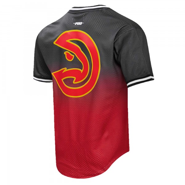 Футболка Trae Young Atlanta Hawks Post Ombre - Black/Red