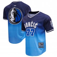 Именная футболка Luka Doncic Dallas Mavericks Post Ombre - Navy/Blue
