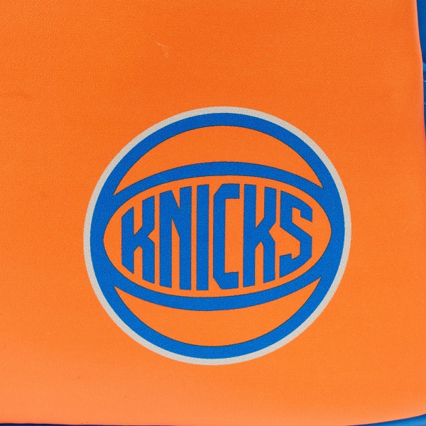 Маленький рюкзак New York Knicks Loungefly Patches