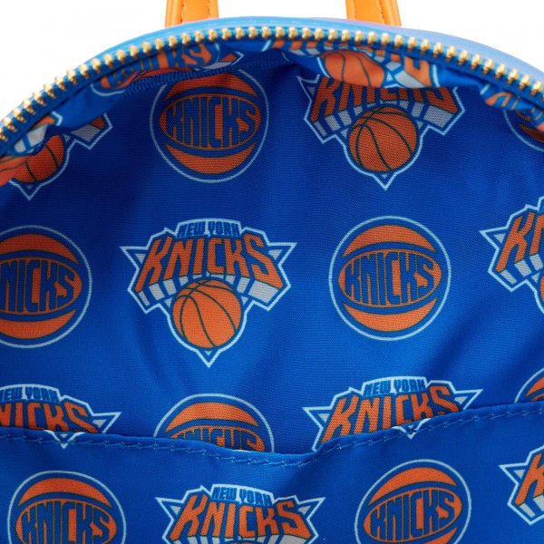 Маленький рюкзак New York Knicks Loungefly Patches