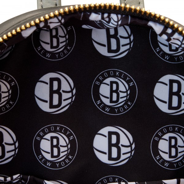 Маленький рюкзак Brooklyn Nets Loungefly Patches