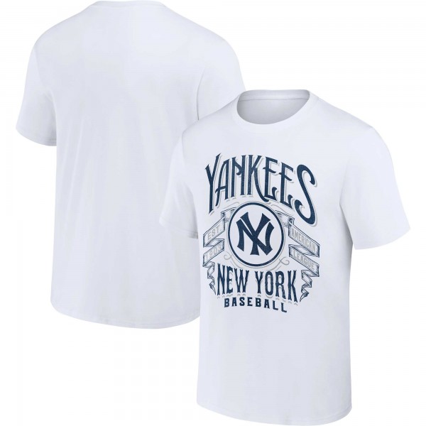 New York Yankees Darius Rucker Collection by Fanatics White Distressed Rock T-Shirt