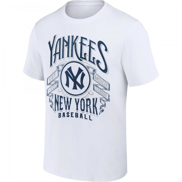 New York Yankees Darius Rucker Collection by Fanatics White Distressed Rock T-Shirt